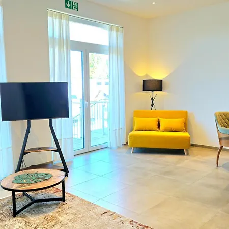 Premium Smartapart Mit Smarthome Zentral Modern 24h-check-in Appartement *